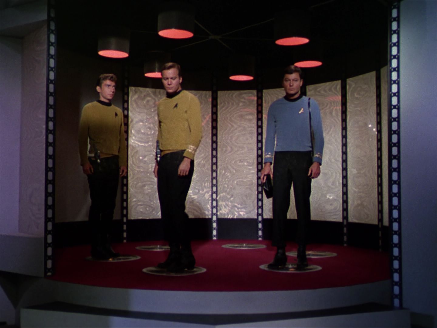 ariane179254_StarTrek_1x01_TheManTrap_1091.jpg