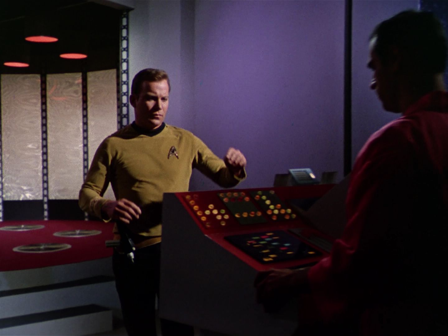 ariane179254_StarTrek_1x01_TheManTrap_1095.jpg