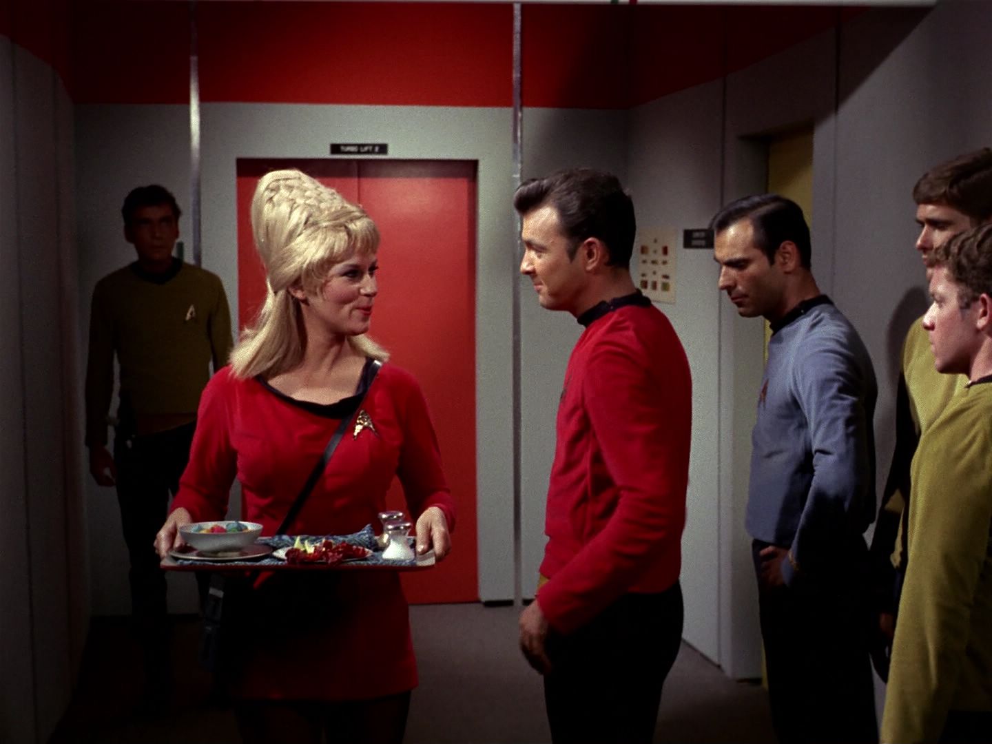 ariane179254_StarTrek_1x01_TheManTrap_1188.jpg