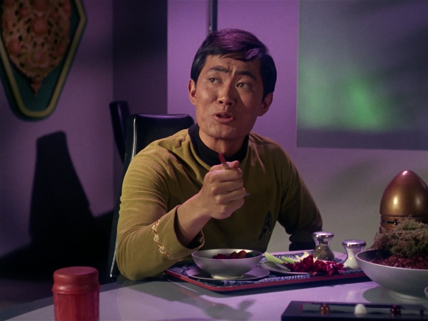 ariane179254_StarTrek_1x01_TheManTrap_1231.jpg