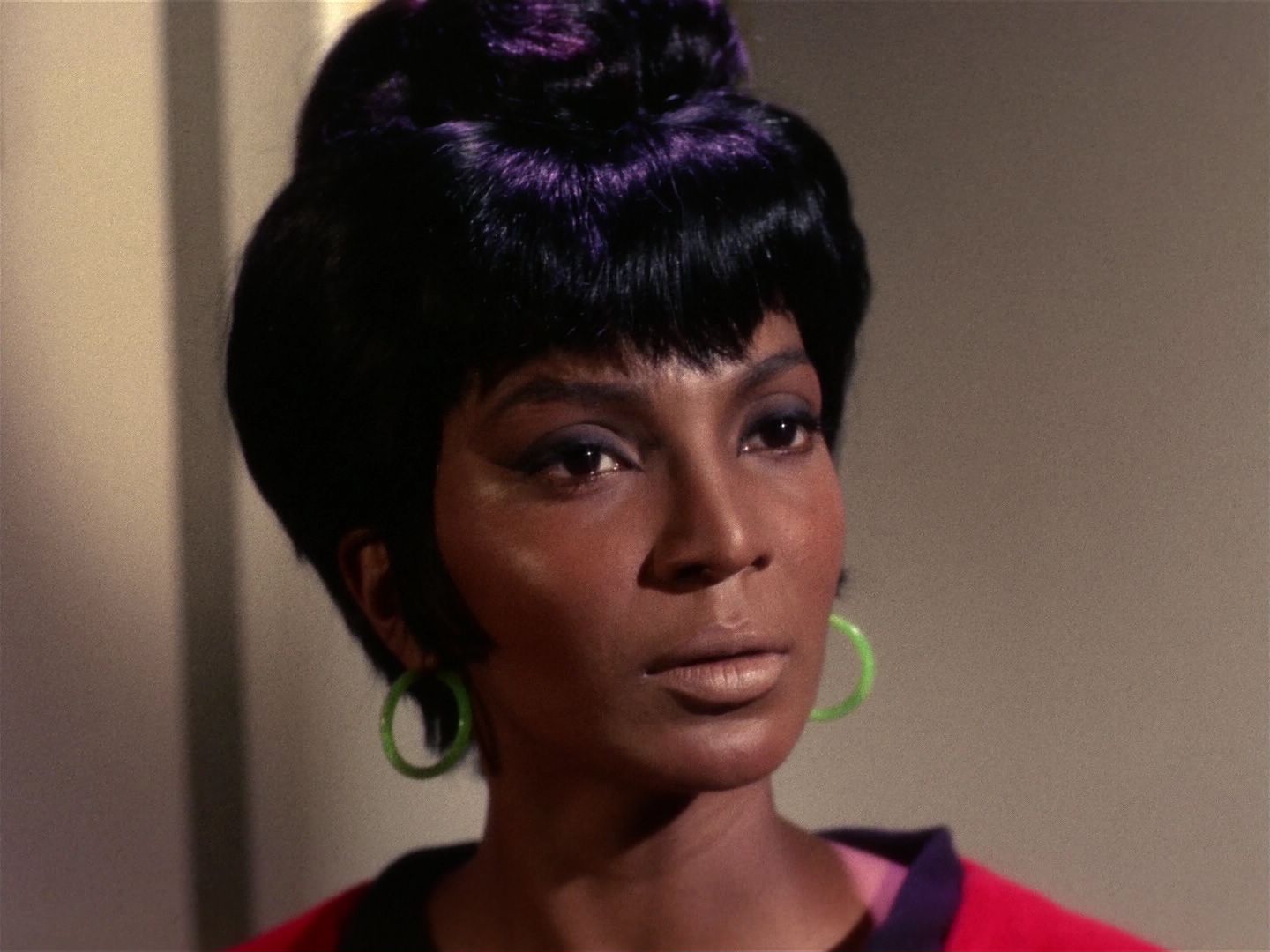 ariane179254_StarTrek_1x01_TheManTrap_1376.jpg