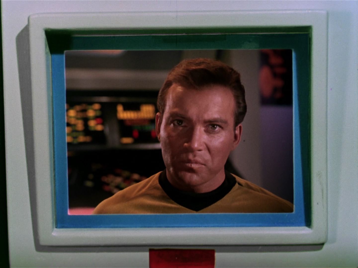 ariane179254_StarTrek_1x01_TheManTrap_1482.jpg