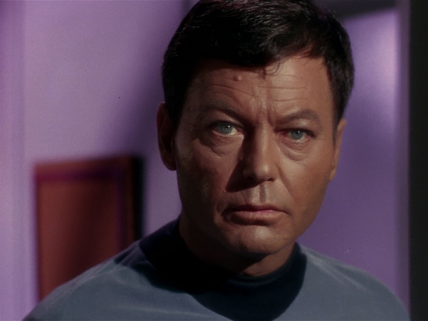 ariane179254_StarTrek_1x01_TheManTrap_1567.jpg