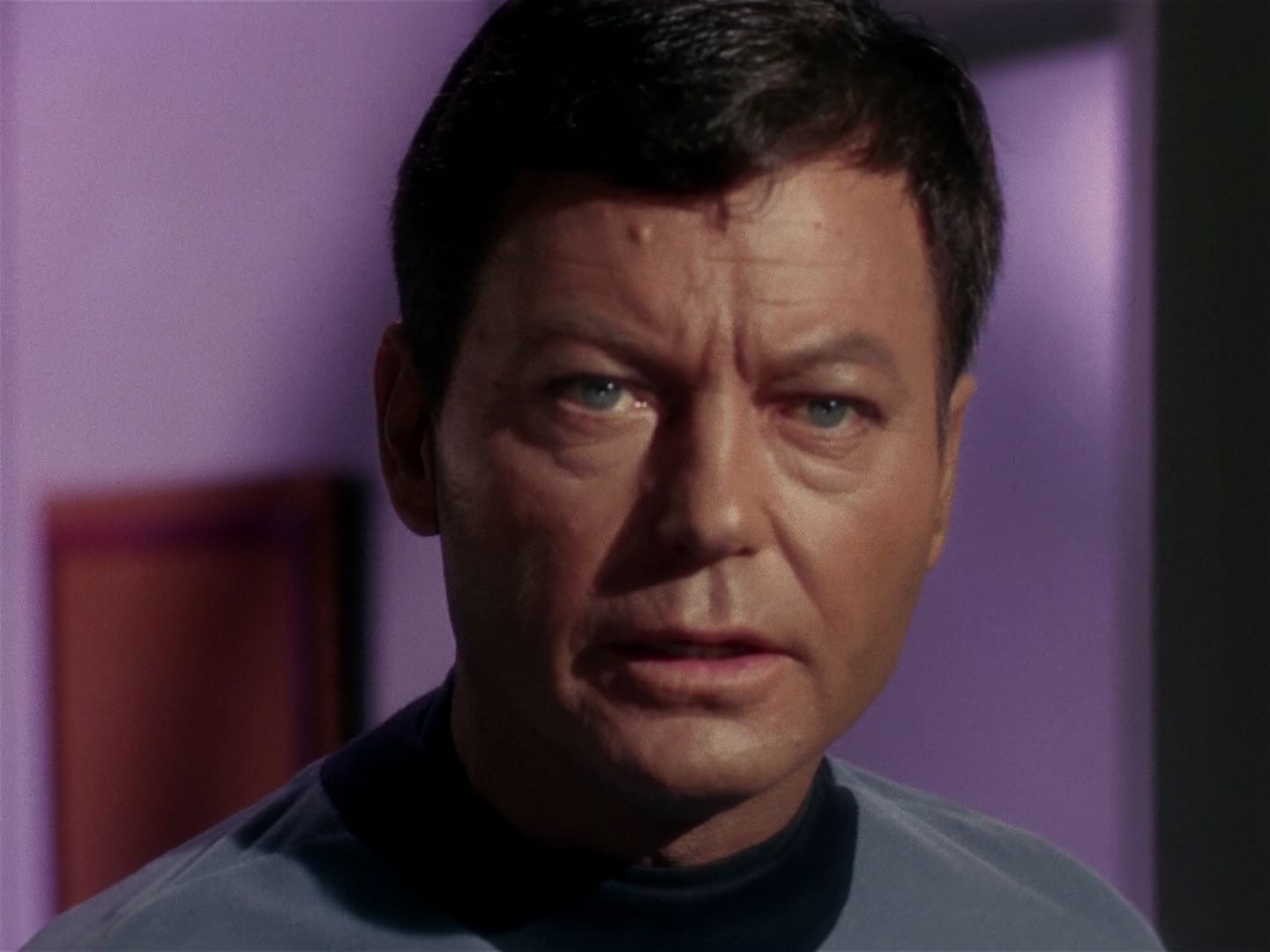 ariane179254_StarTrek_1x01_TheManTrap_1571.jpg