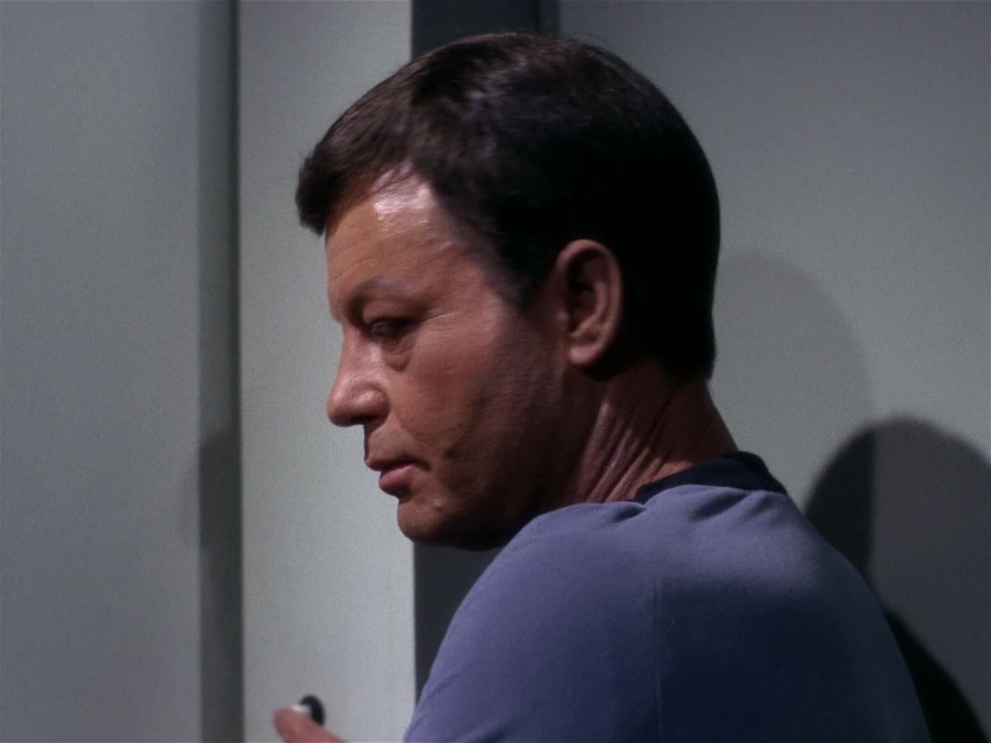 ariane179254_StarTrek_1x01_TheManTrap_1754.jpg