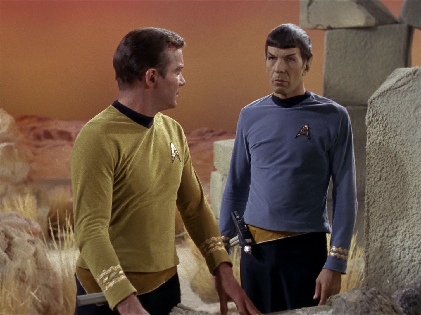 ariane179254_StarTrek_1x01_TheManTrap_1801.jpg