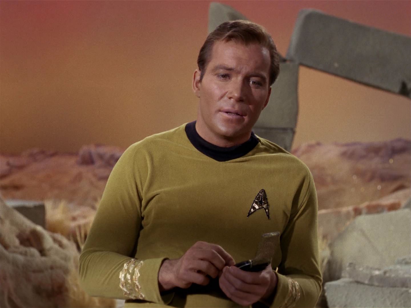 ariane179254_StarTrek_1x01_TheManTrap_1820.jpg