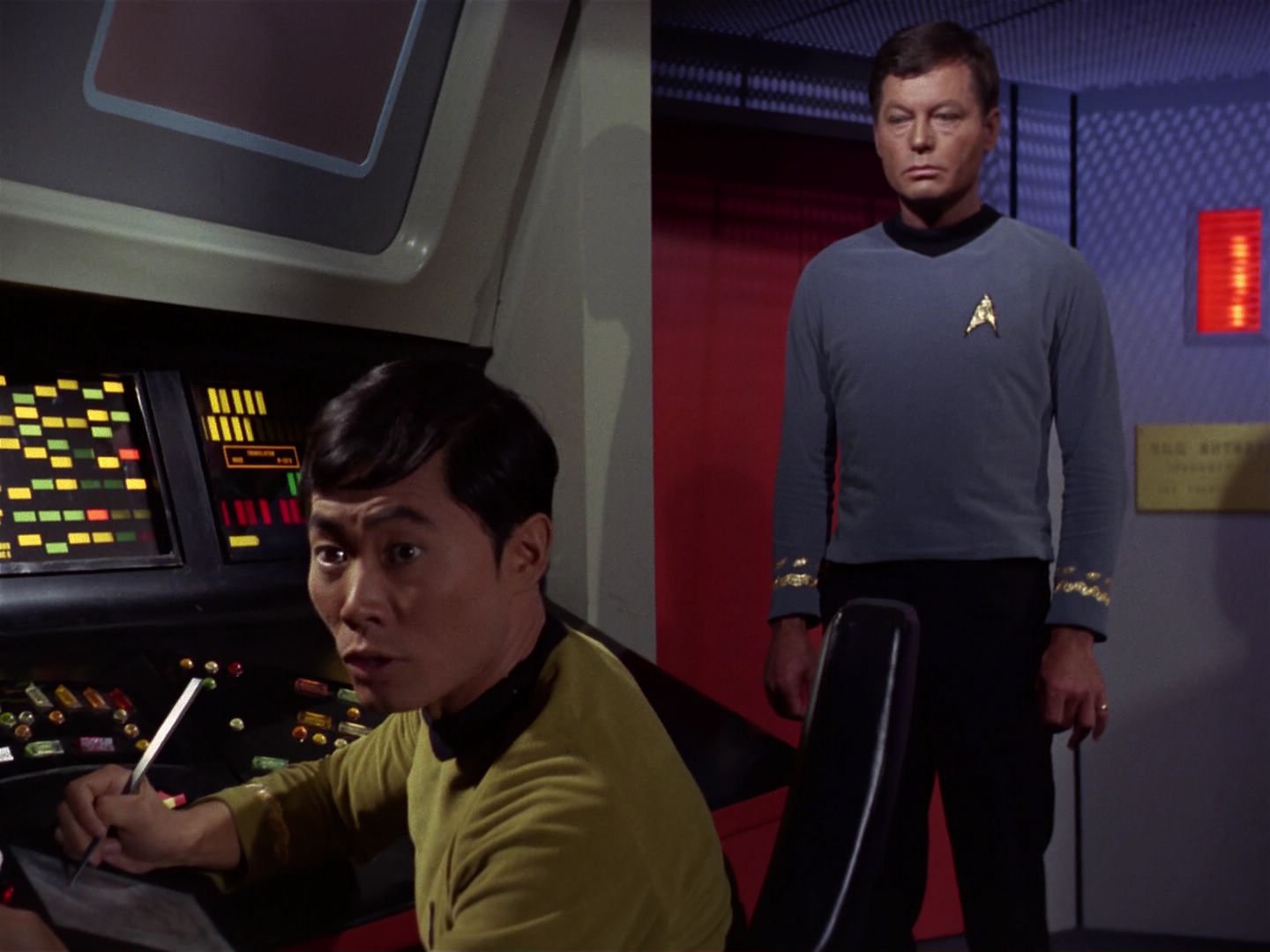 ariane179254_StarTrek_1x01_TheManTrap_1990.jpg
