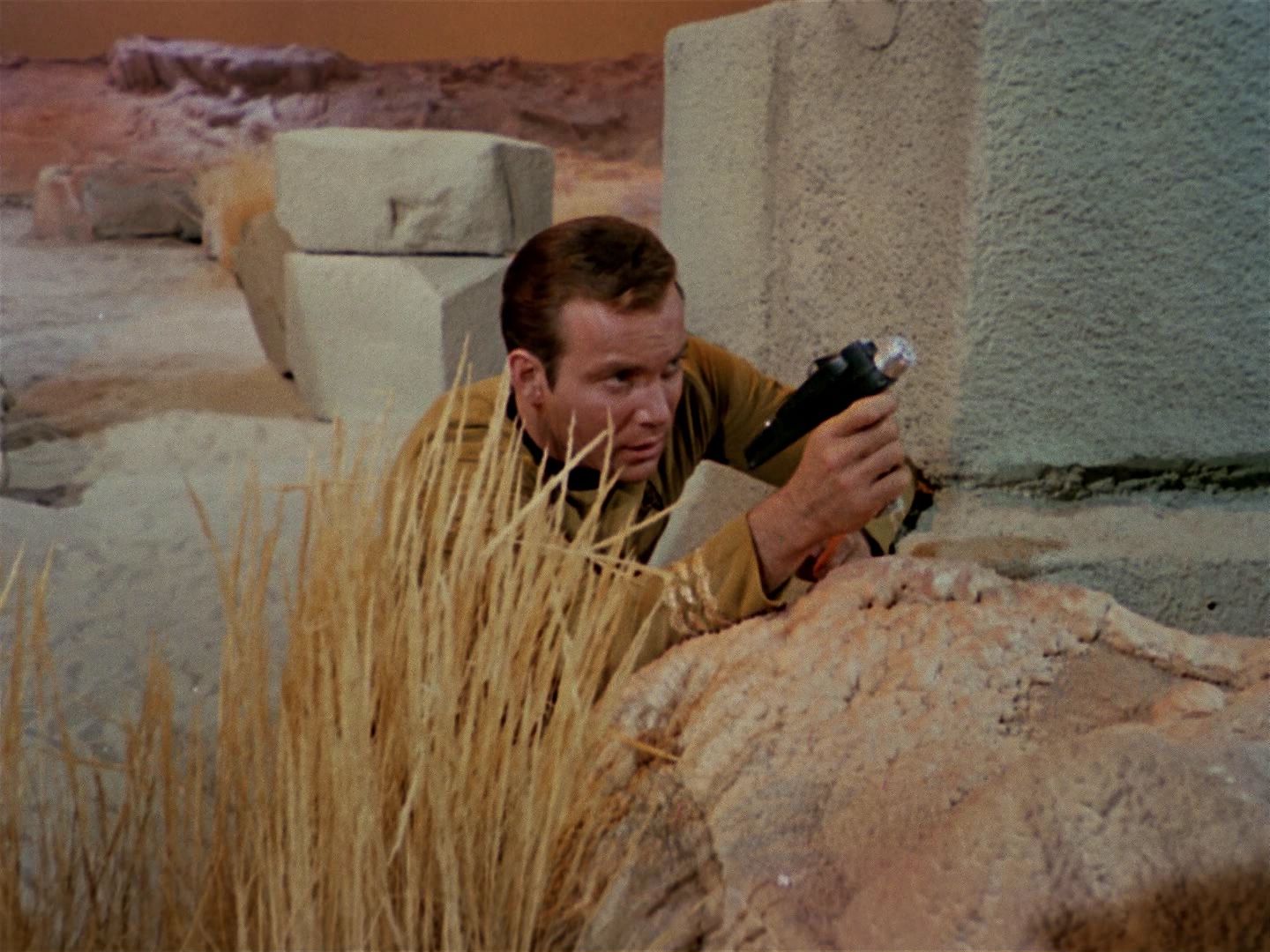 ariane179254_StarTrek_1x01_TheManTrap_2068.jpg
