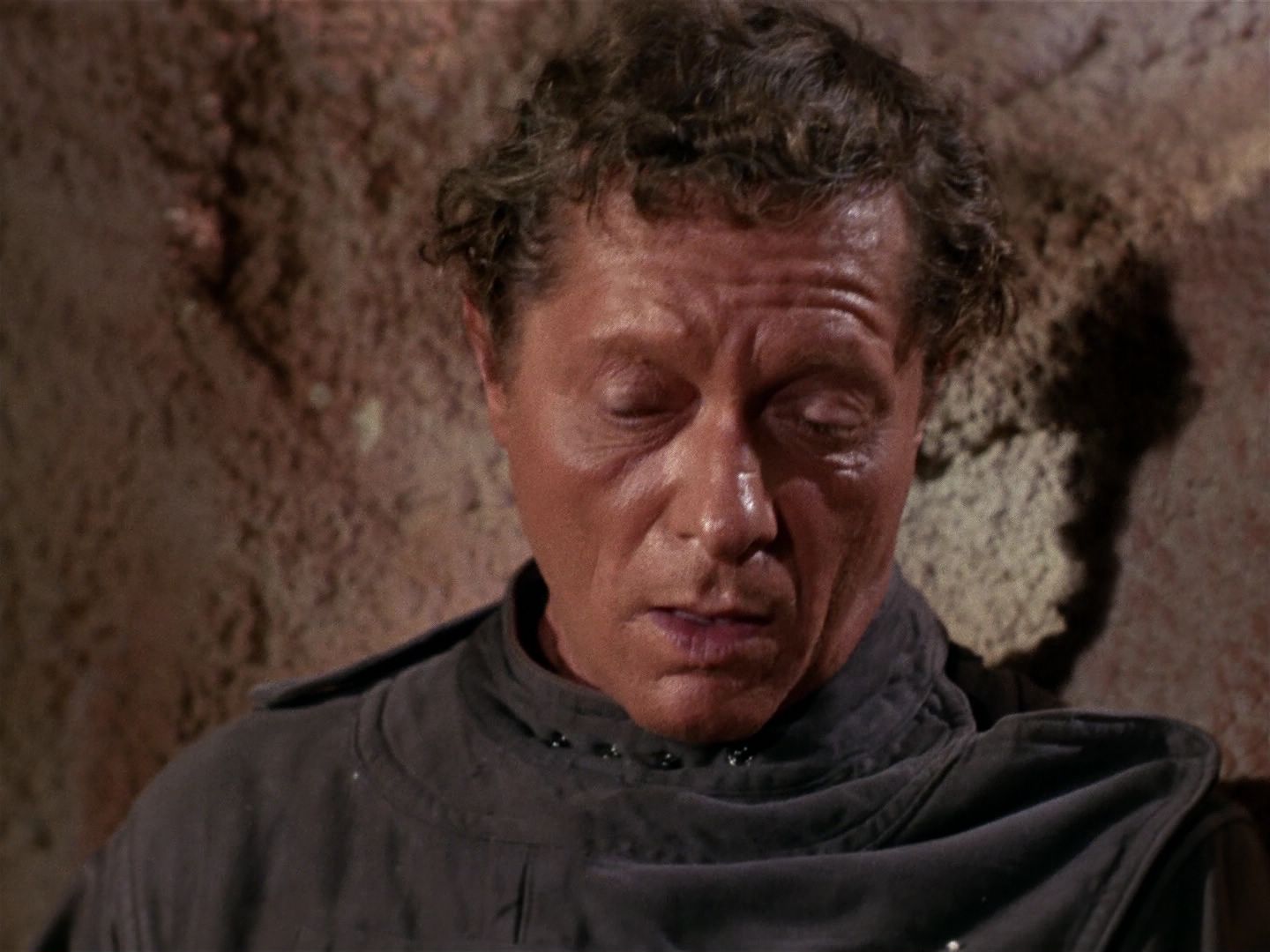 ariane179254_StarTrek_1x01_TheManTrap_2087.jpg