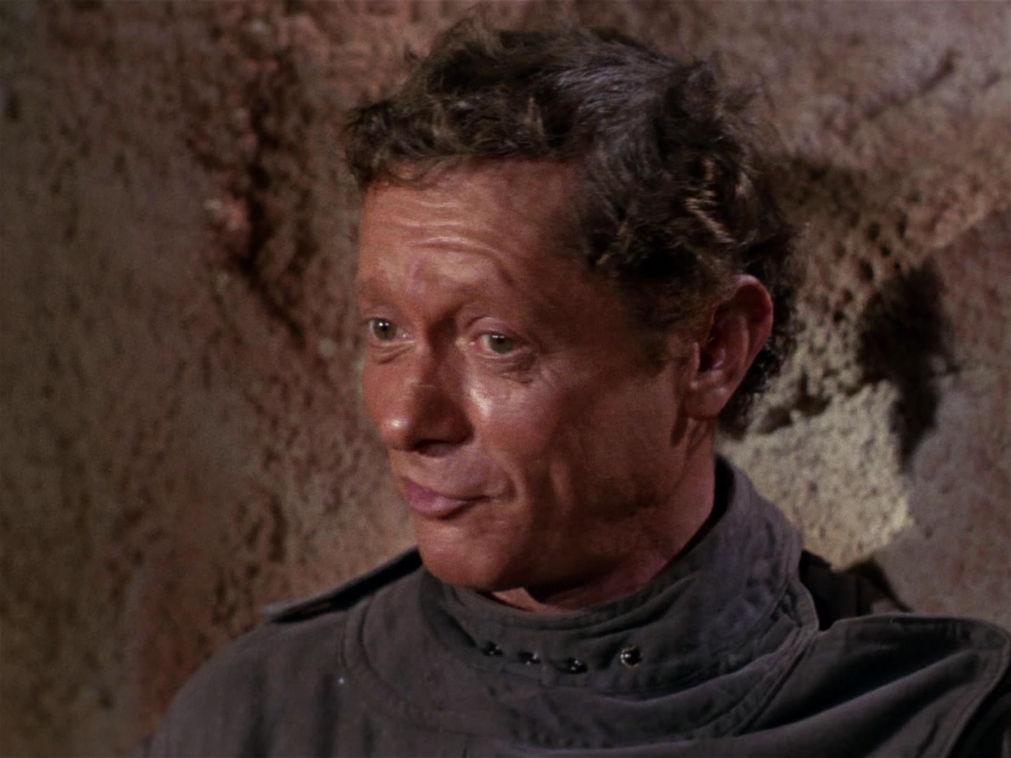 ariane179254_StarTrek_1x01_TheManTrap_2120.jpg