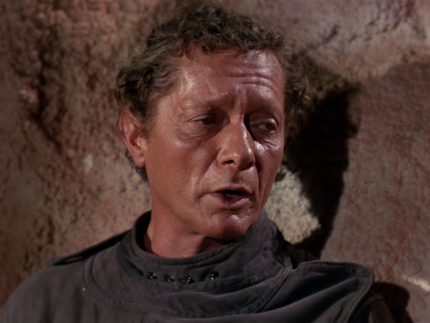 ariane179254_StarTrek_1x01_TheManTrap_2139.jpg