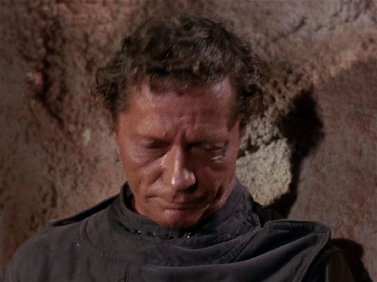 ariane179254_StarTrek_1x01_TheManTrap_2151.jpg
