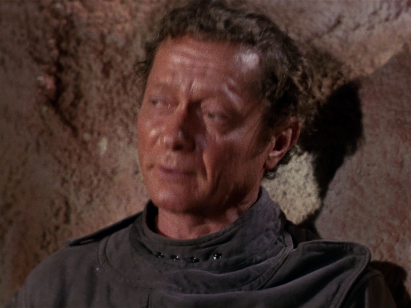 ariane179254_StarTrek_1x01_TheManTrap_2152.jpg