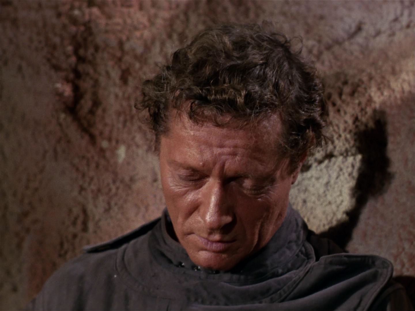 ariane179254_StarTrek_1x01_TheManTrap_2180.jpg