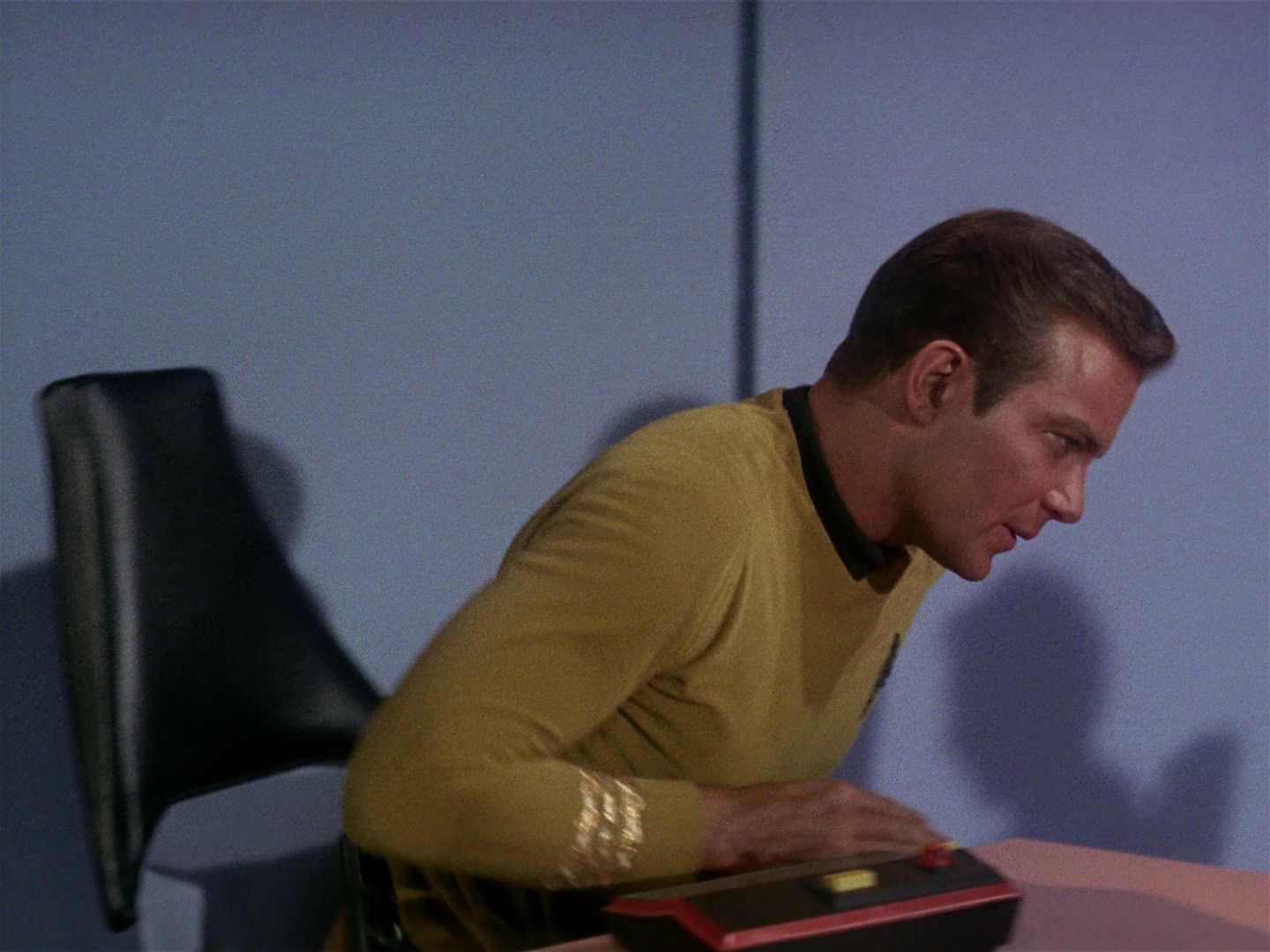 ariane179254_StarTrek_1x01_TheManTrap_2452.jpg