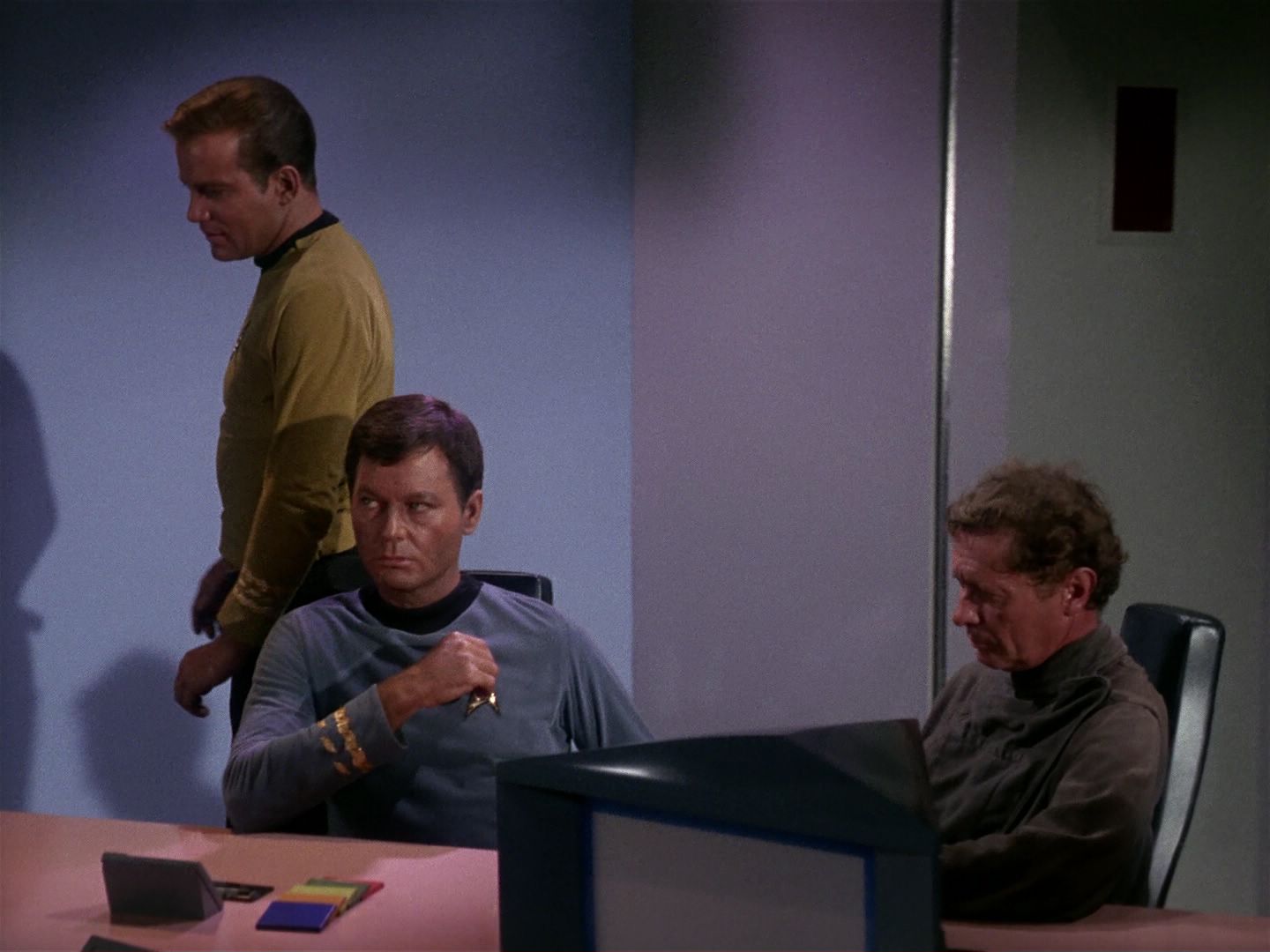 ariane179254_StarTrek_1x01_TheManTrap_2467.jpg