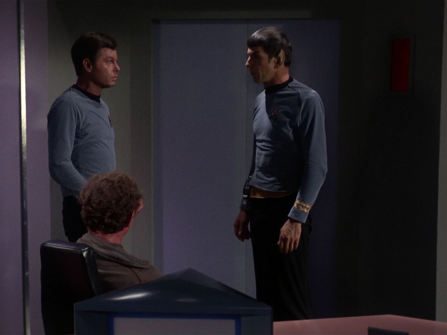 ariane179254_StarTrek_1x01_TheManTrap_2520.jpg