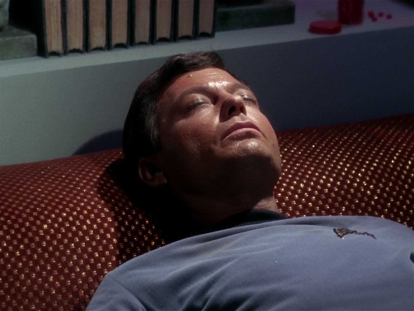 ariane179254_StarTrek_1x01_TheManTrap_2581.jpg