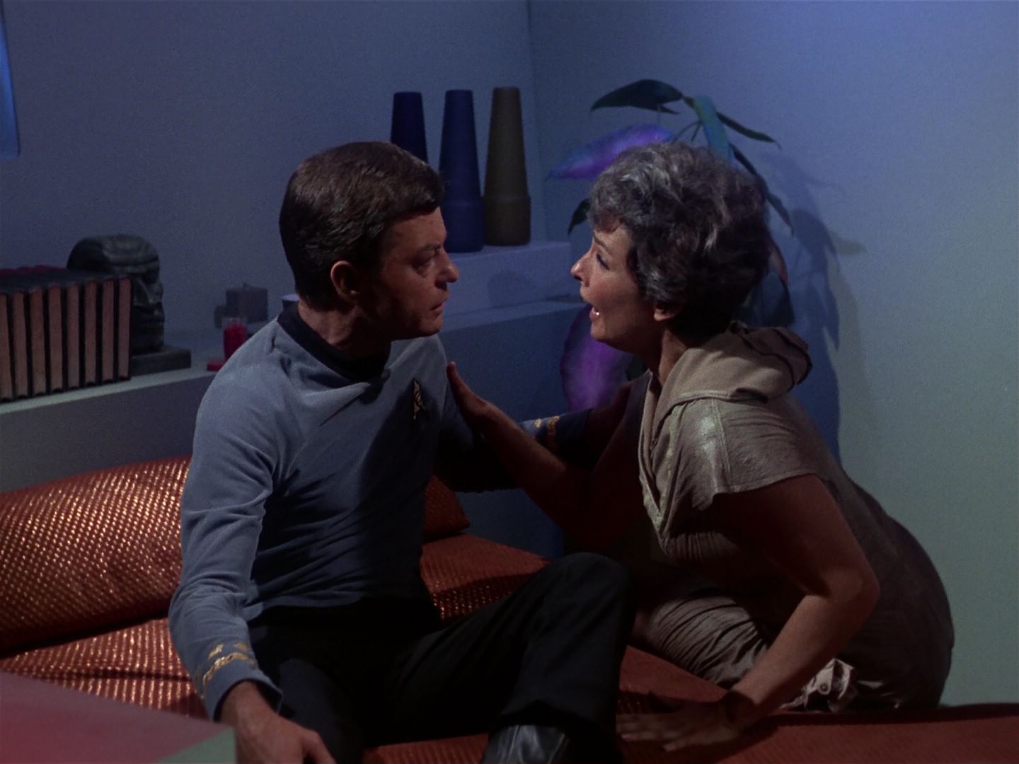 ariane179254_StarTrek_1x01_TheManTrap_2599.jpg