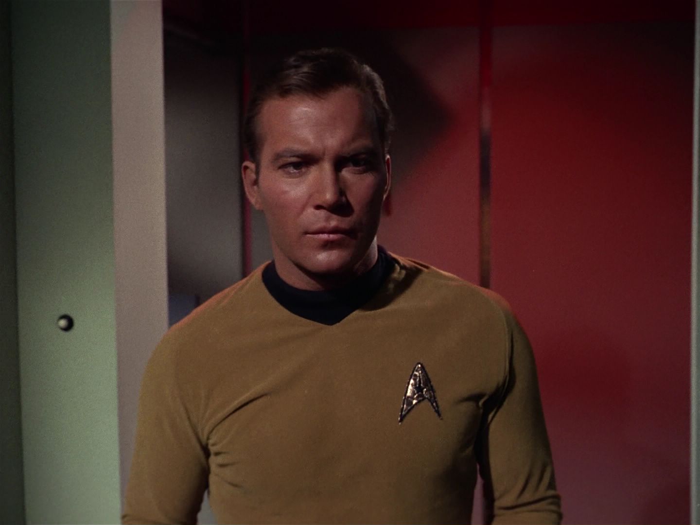 ariane179254_StarTrek_1x01_TheManTrap_2602.jpg