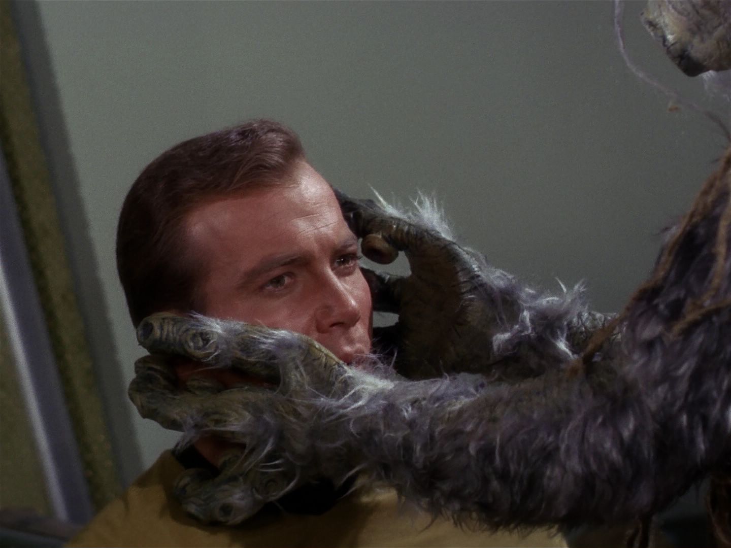 ariane179254_StarTrek_1x01_TheManTrap_2747.jpg