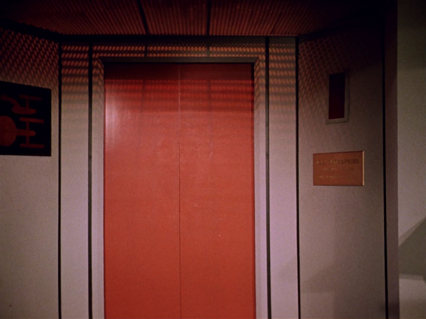 ariane179254_StarTrek_1x02_CharlieX_3085.jpg