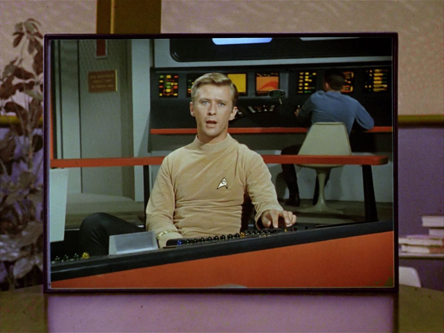 ariane179254_StarTrek_1x03_WhereNoManHasGoneBefore_0097.jpg