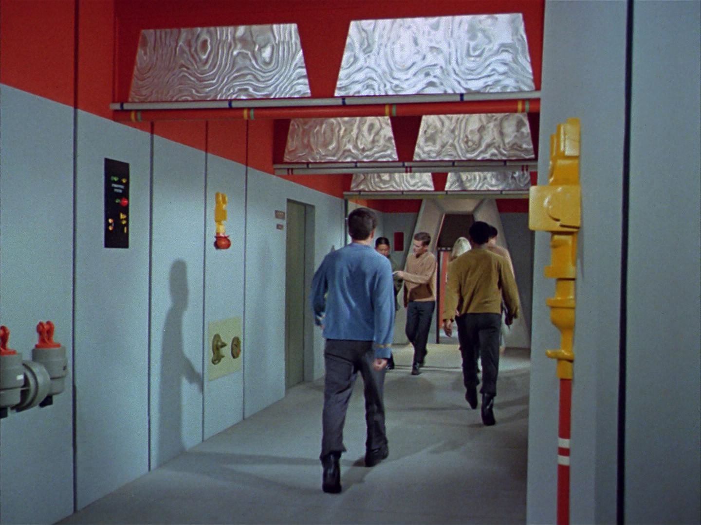 ariane179254_StarTrek_1x03_WhereNoManHasGoneBefore_0178.jpg