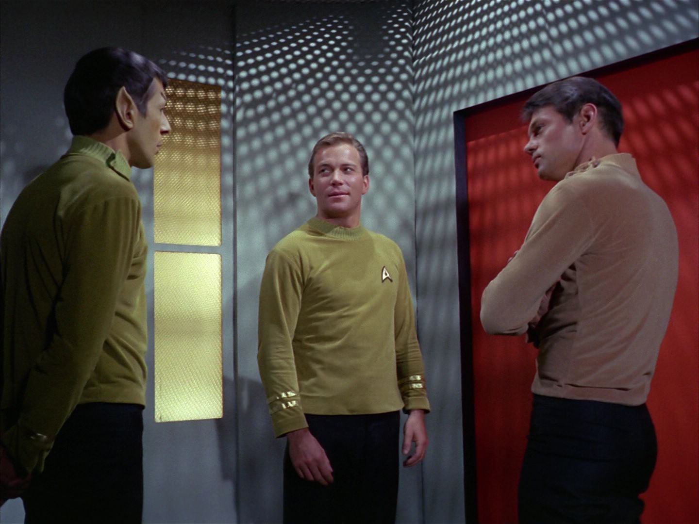 ariane179254_StarTrek_1x03_WhereNoManHasGoneBefore_0202.jpg