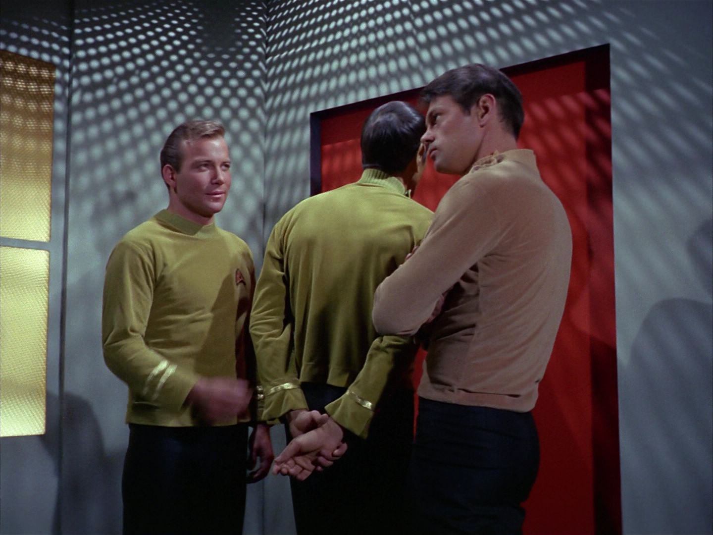 ariane179254_StarTrek_1x03_WhereNoManHasGoneBefore_0206.jpg
