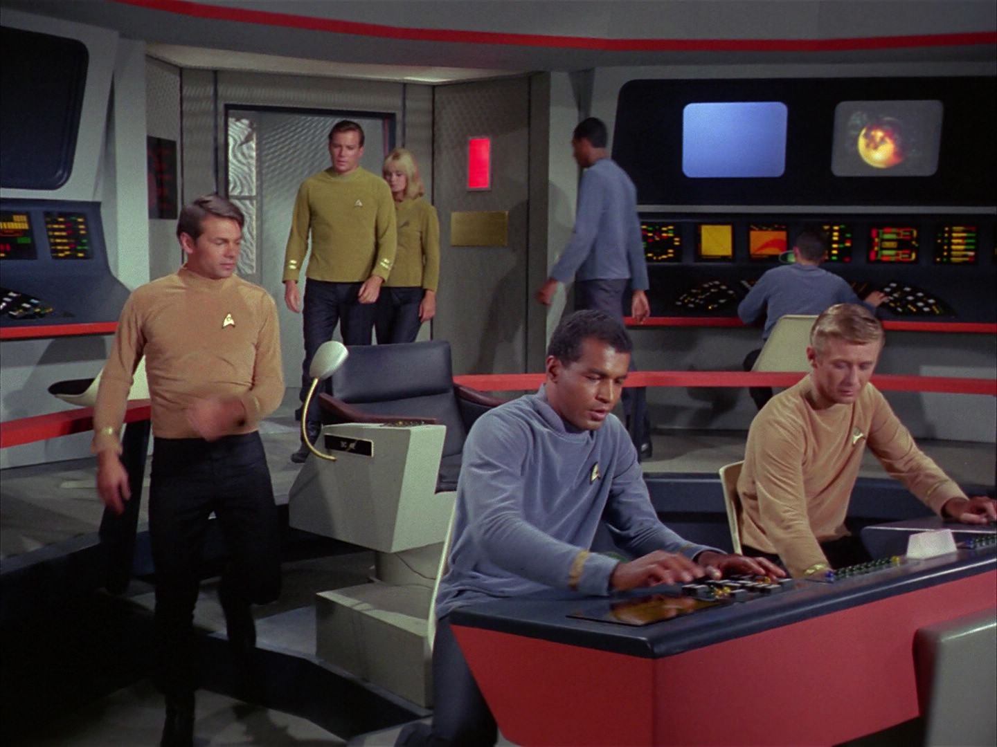 ariane179254_StarTrek_1x03_WhereNoManHasGoneBefore_0216.jpg