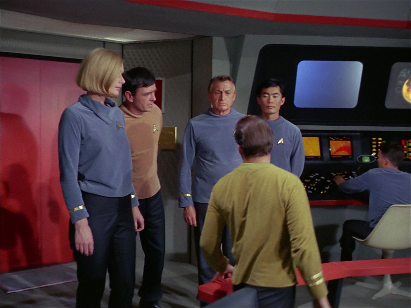 ariane179254_StarTrek_1x03_WhereNoManHasGoneBefore_0304.jpg