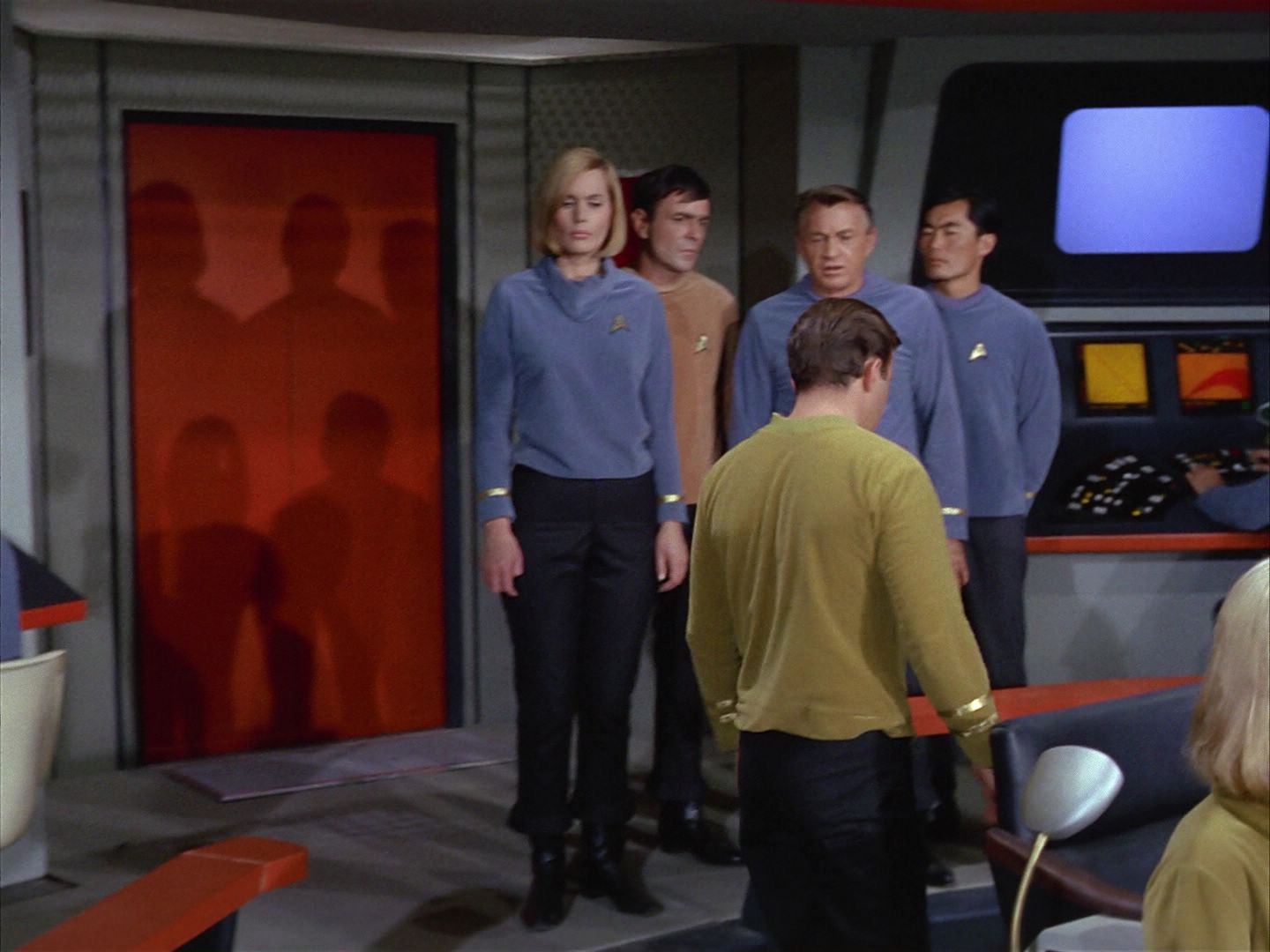 ariane179254_StarTrek_1x03_WhereNoManHasGoneBefore_0476.jpg