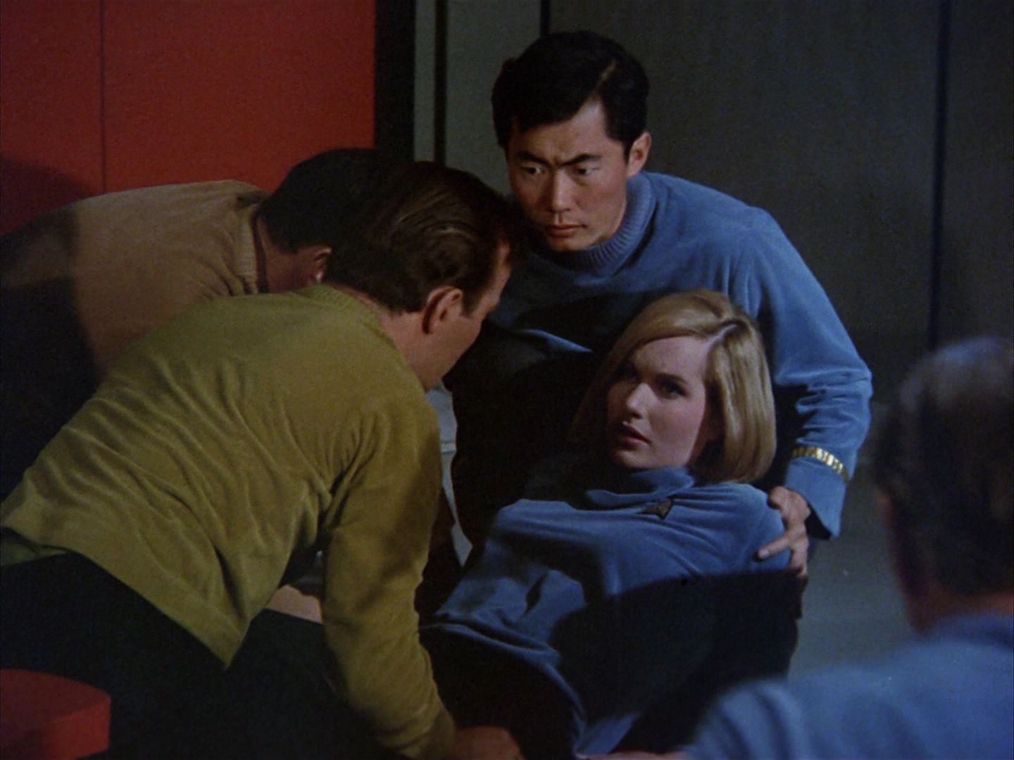 ariane179254_StarTrek_1x03_WhereNoManHasGoneBefore_0698.jpg