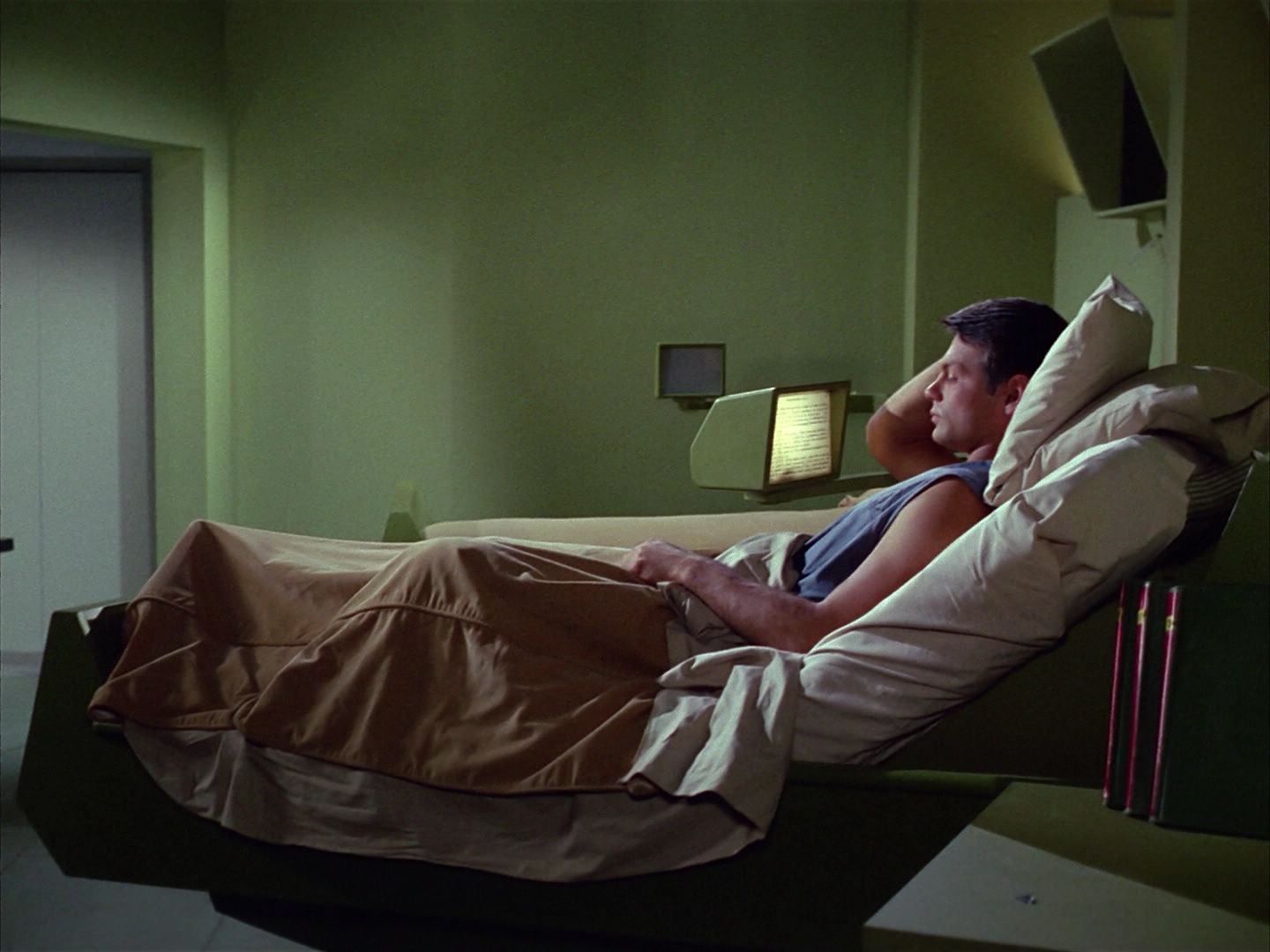 ariane179254_StarTrek_1x03_WhereNoManHasGoneBefore_0896.jpg