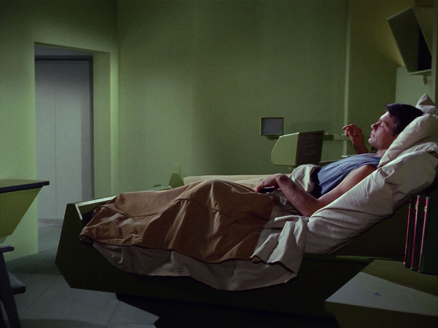 ariane179254_StarTrek_1x03_WhereNoManHasGoneBefore_0903.jpg