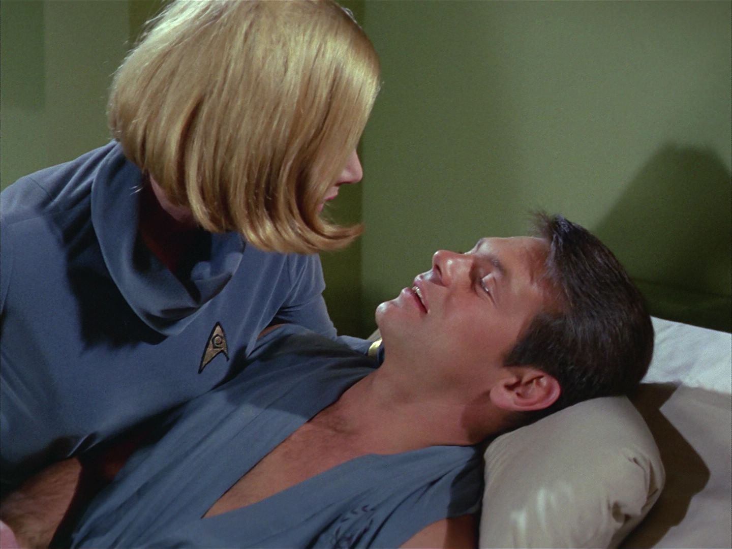 ariane179254_StarTrek_1x03_WhereNoManHasGoneBefore_1282.jpg