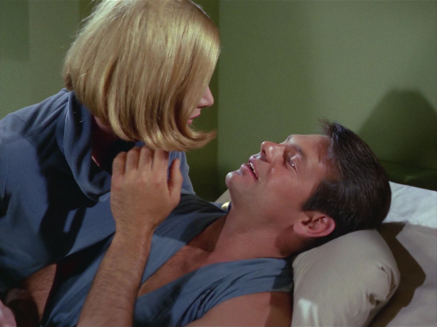 ariane179254_StarTrek_1x03_WhereNoManHasGoneBefore_1291.jpg