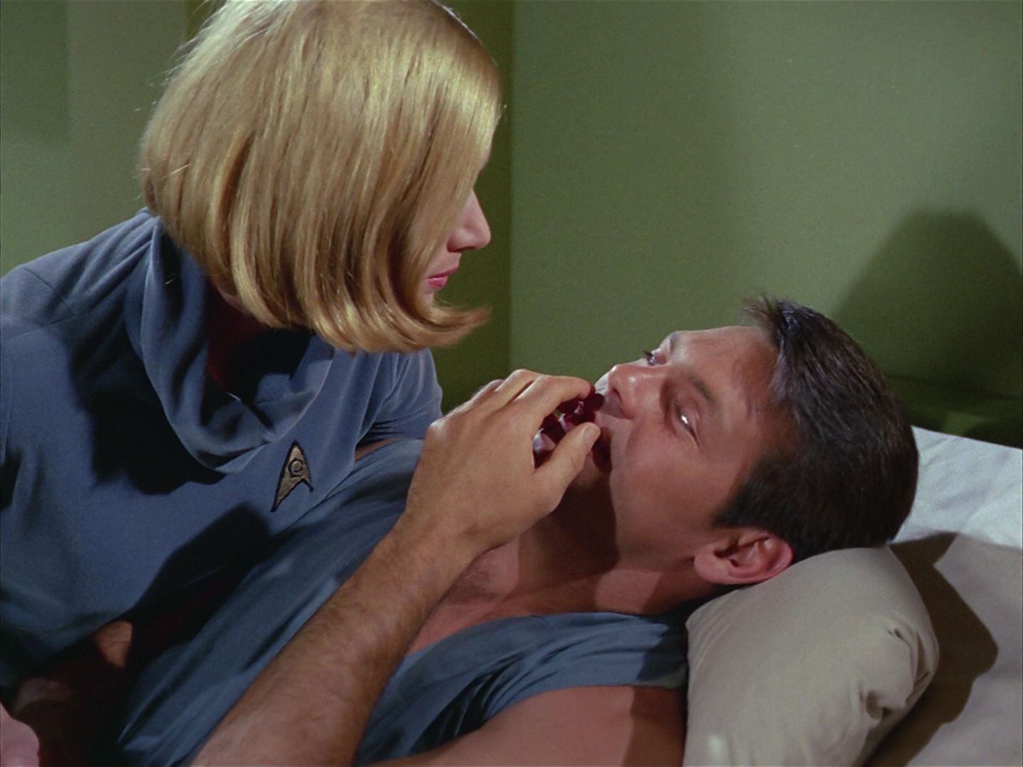 ariane179254_StarTrek_1x03_WhereNoManHasGoneBefore_1292.jpg