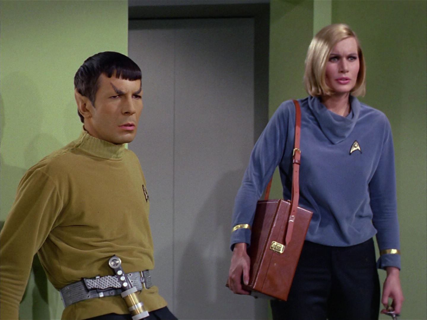 ariane179254_StarTrek_1x03_WhereNoManHasGoneBefore_2004.jpg