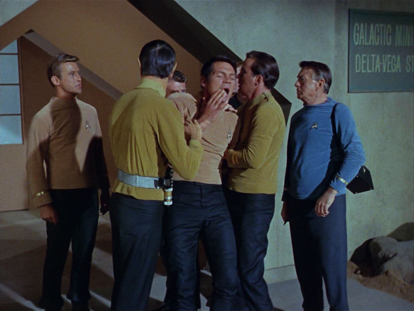ariane179254_StarTrek_1x03_WhereNoManHasGoneBefore_2090.jpg