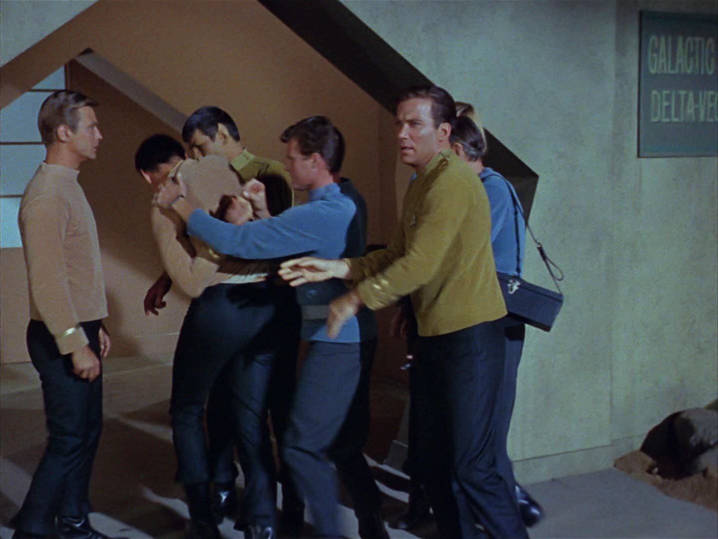 ariane179254_StarTrek_1x03_WhereNoManHasGoneBefore_2094.jpg