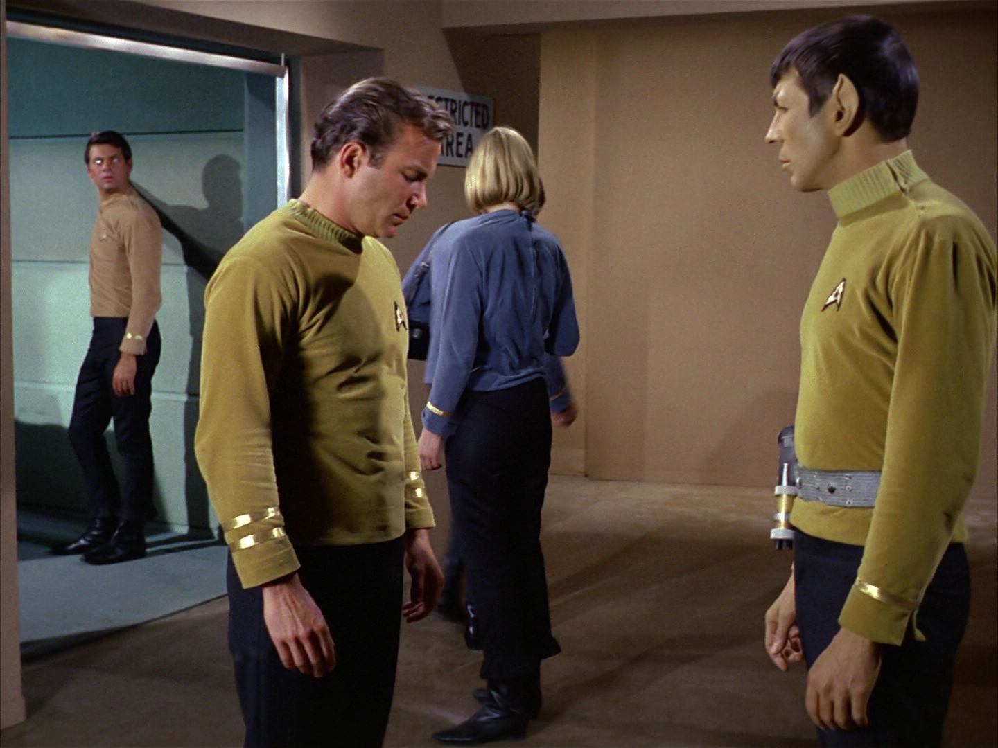 ariane179254_StarTrek_1x03_WhereNoManHasGoneBefore_2183.jpg