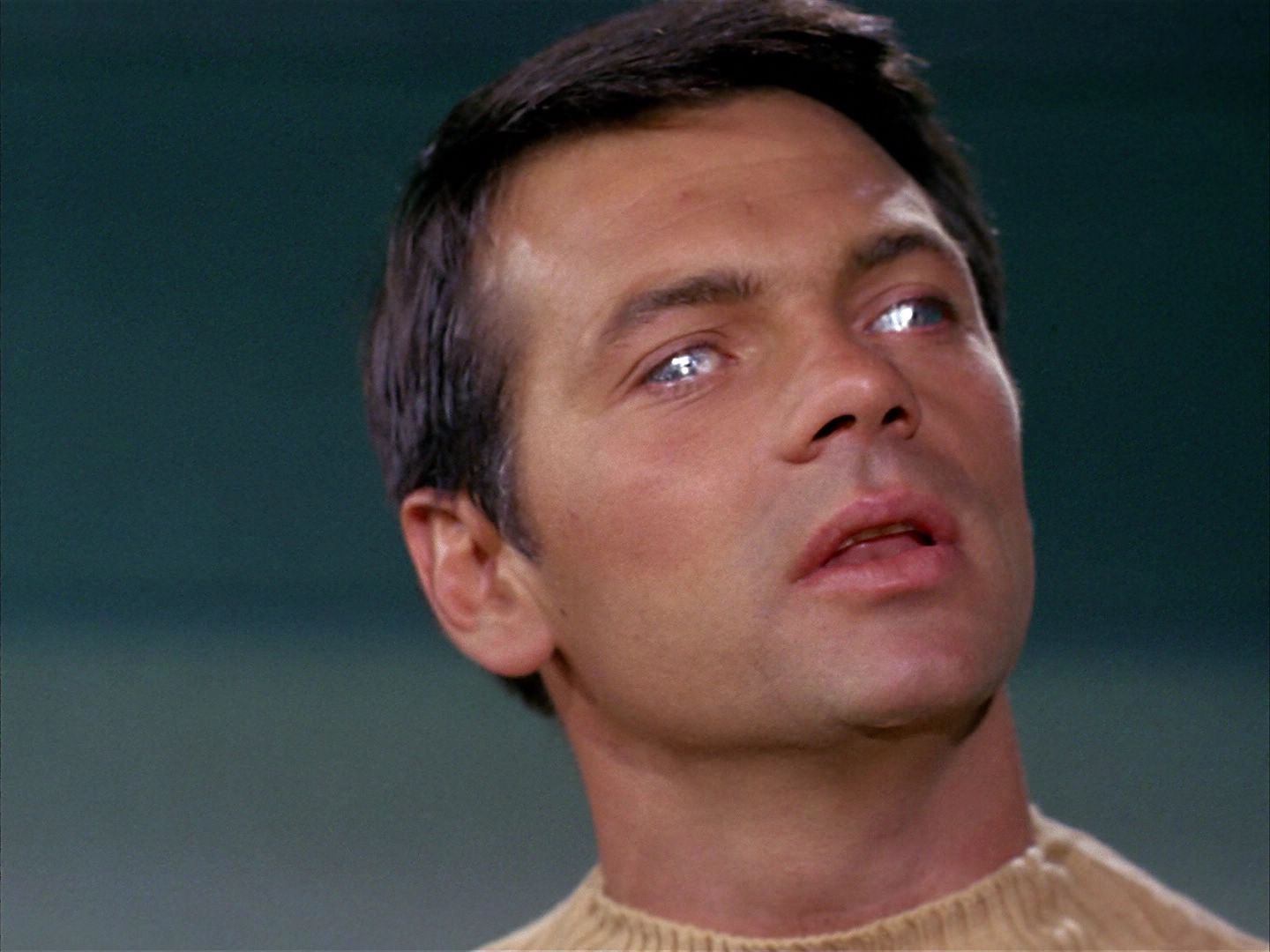 ariane179254_StarTrek_1x03_WhereNoManHasGoneBefore_2210.jpg