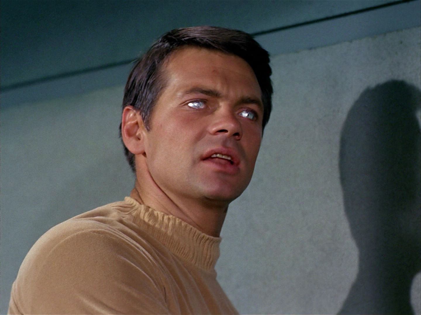 ariane179254_StarTrek_1x03_WhereNoManHasGoneBefore_2248.jpg