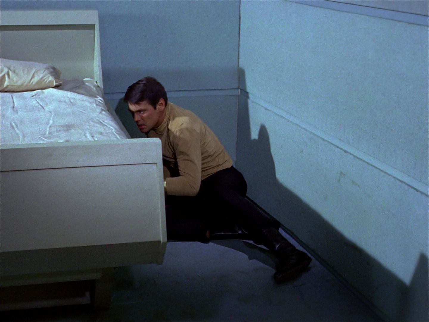 ariane179254_StarTrek_1x03_WhereNoManHasGoneBefore_2282.jpg