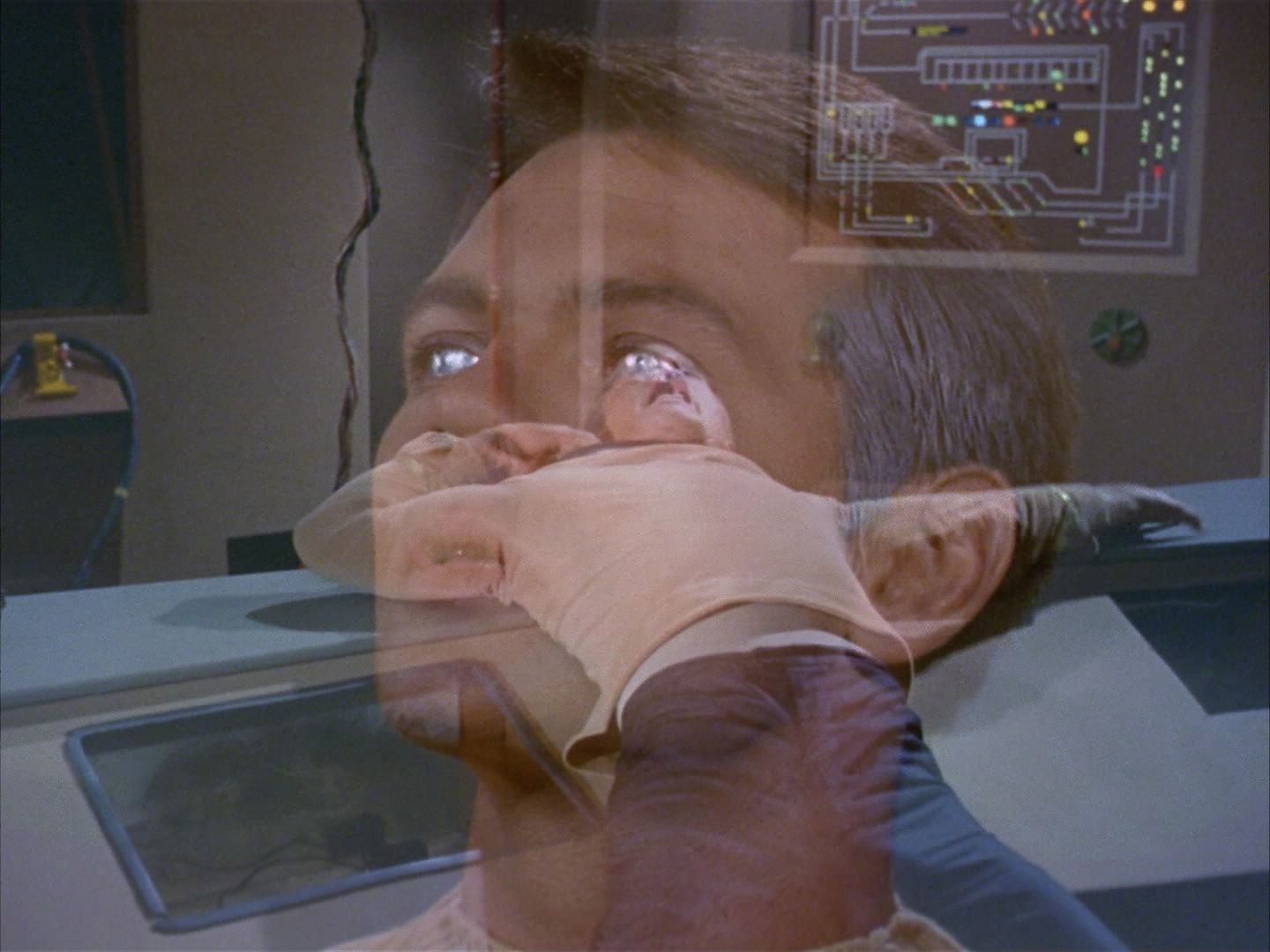 ariane179254_StarTrek_1x03_WhereNoManHasGoneBefore_2493.jpg