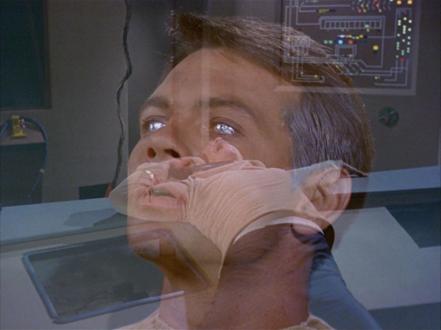 ariane179254_StarTrek_1x03_WhereNoManHasGoneBefore_2494.jpg