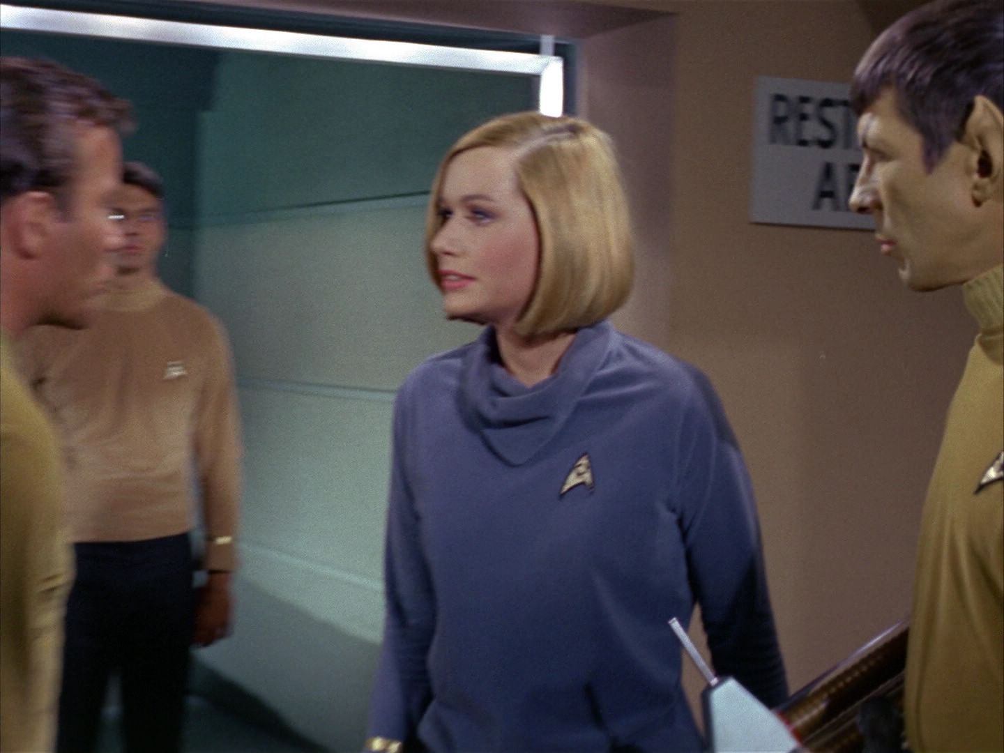 ariane179254_StarTrek_1x03_WhereNoManHasGoneBefore_2508.jpg